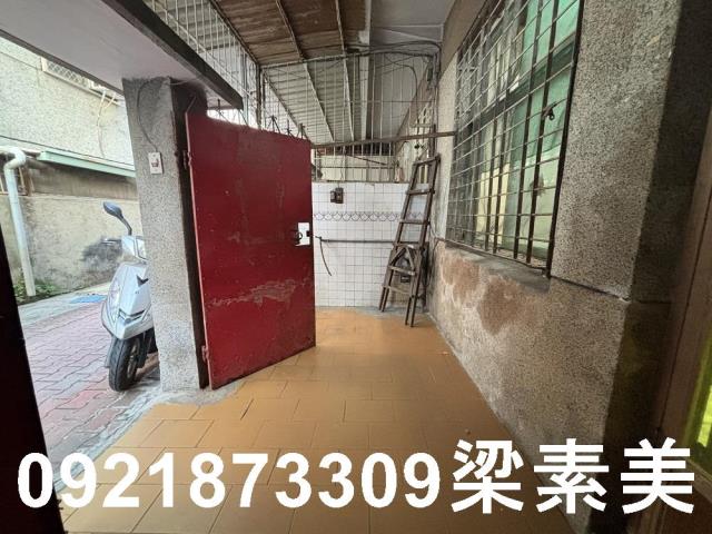 台南北區透天-1