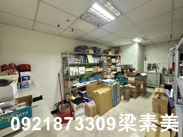 台南東區商辦-9
