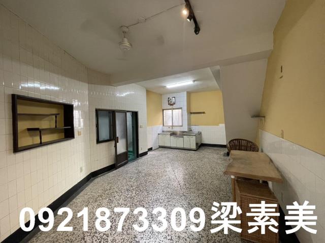 台南北區透天-1
