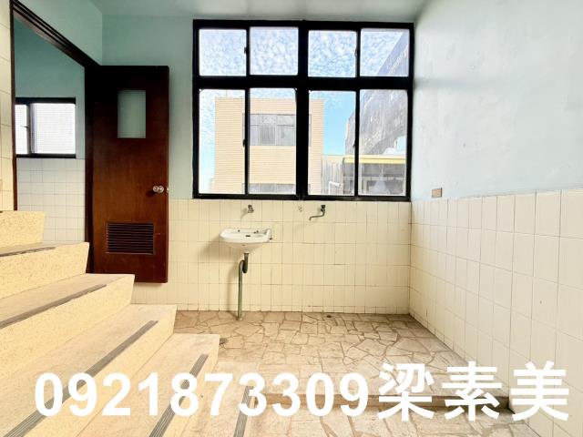 台南北區店面-8