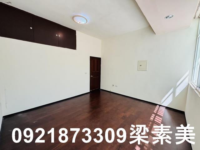 東區透天-1